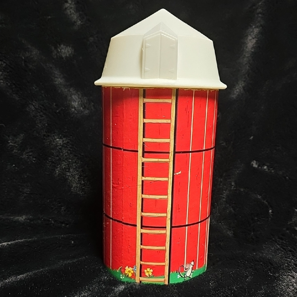 Vintage Fisher-Price Silo